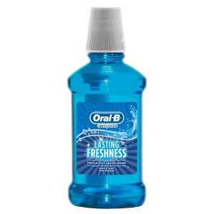 Oral-b Complete Lasting Freshness Arctic Mint Mouthwash 250 Ml